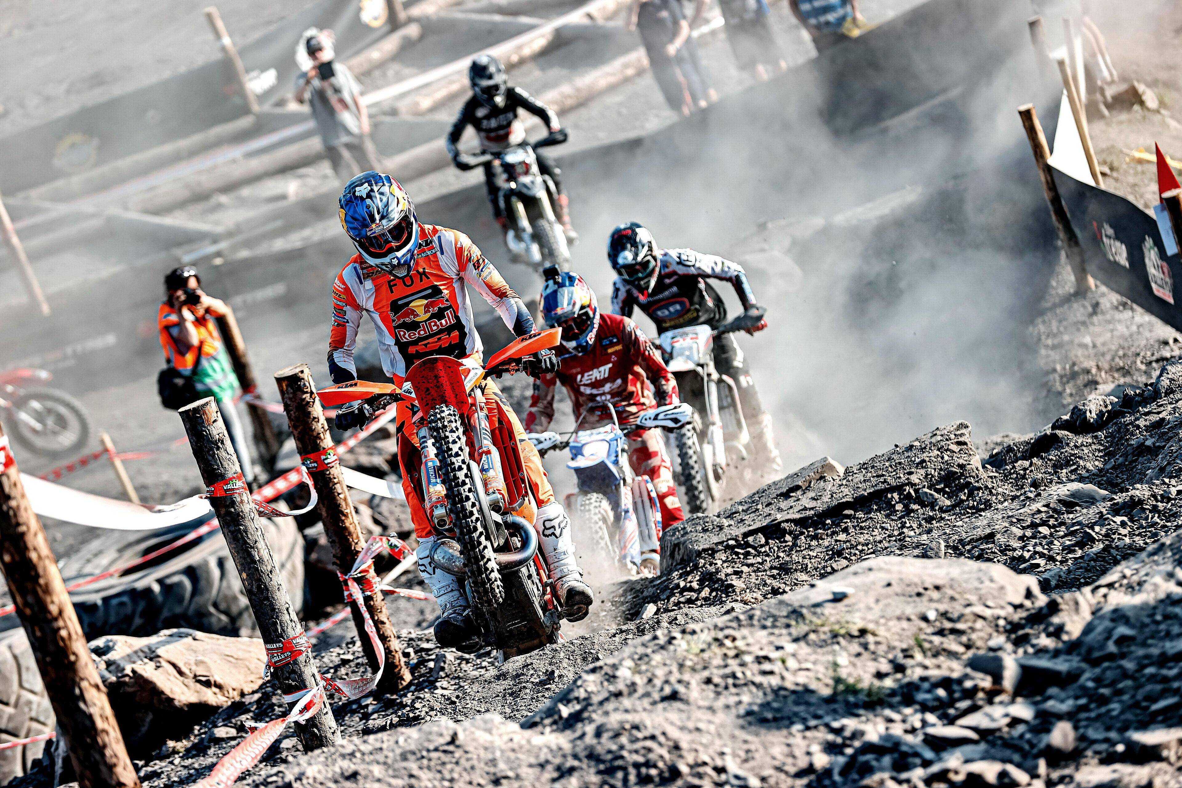 野外生存挑战赛,锻炼应变能力的极限运动的简单介绍 野外生存挑战赛,锻炼应变能力的极限运动的简单介绍