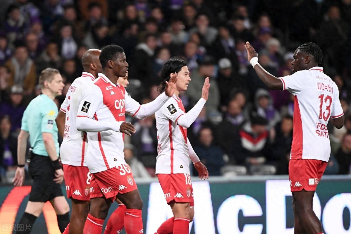 关于法甲：达拉斯单车队3-0完胜斯特拉斯堡，态势逐步稳定的信息