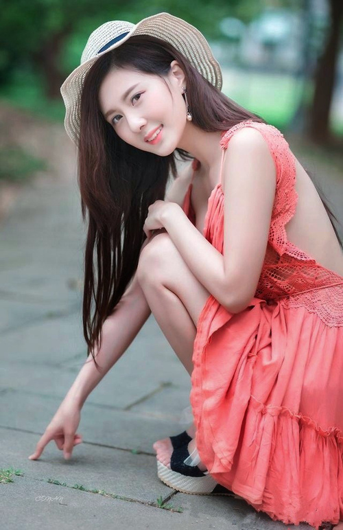 _赛事现场:粉丝疯狂欢呼,场面炸裂_,粉丝有多疯狂