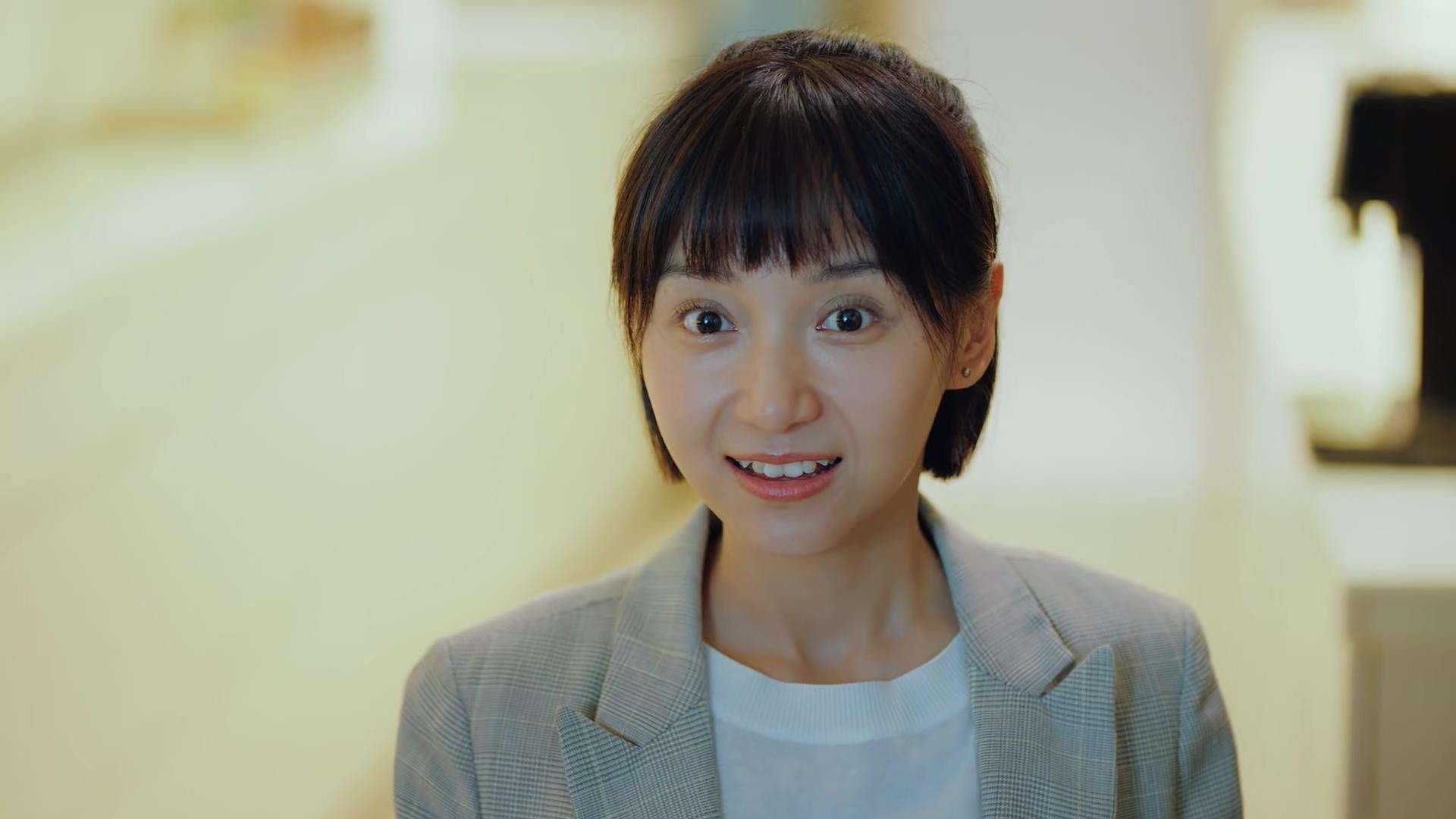 传奇球星“华丽转身”，从赛场到公益的全新角色，传奇球员什么意思